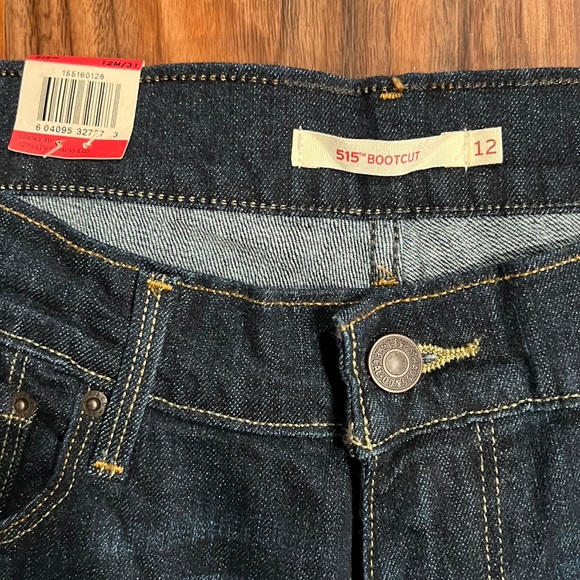 Levi’s 515 Mid Rise Bootcut, 31x32 - Picture 9 of 16